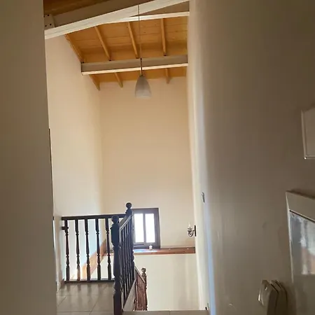 Гостевой Дом Sdrm Hostel Agios Tychonas